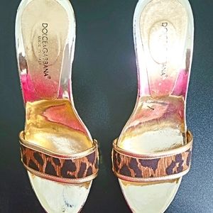 Dolce & Gabbana size 9 sandals!